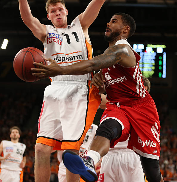 看到球队在 看到球队在