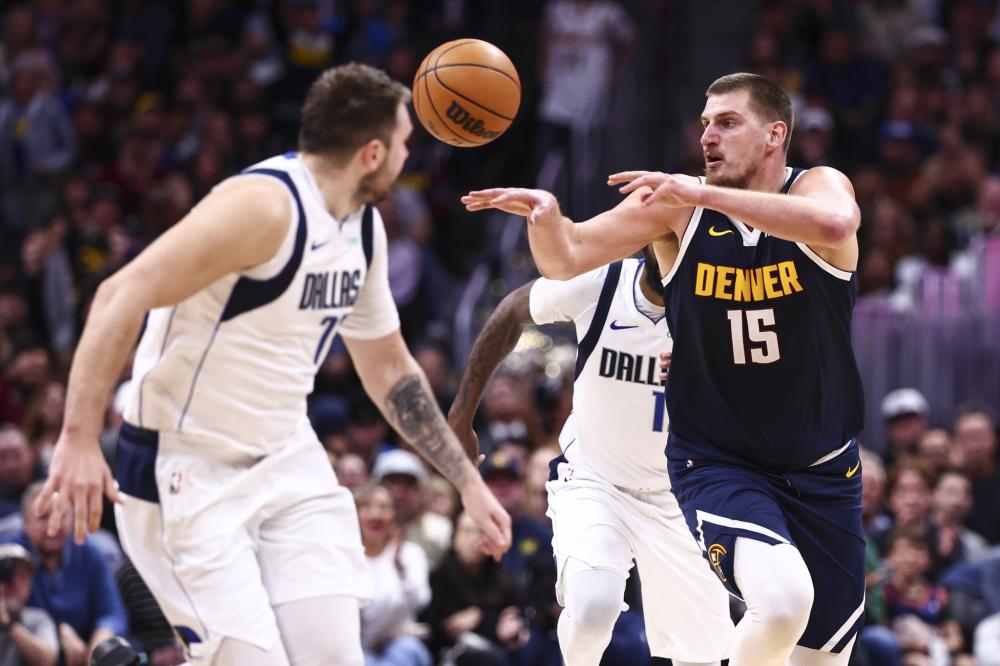 他着重强调 他着重强调